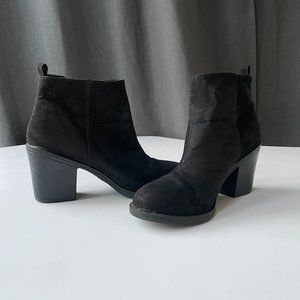 Heeled Booties with Side Zipper - Size 5